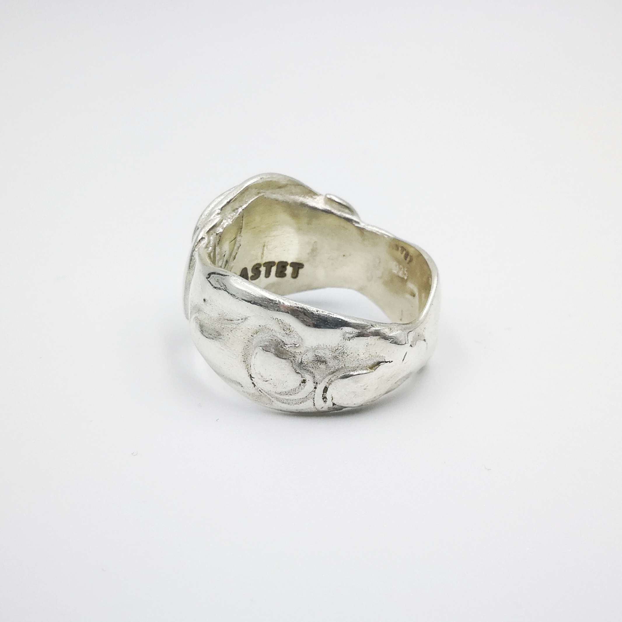 Lava silver abstract ring (C) 2022 - BASTET JEWELRY STUDIO. All Rights Reserved.