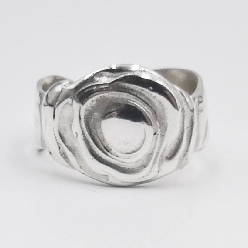 Lava silver abstract ring (C) 2022 - BASTET JEWELRY STUDIO. All Rights Reserved.