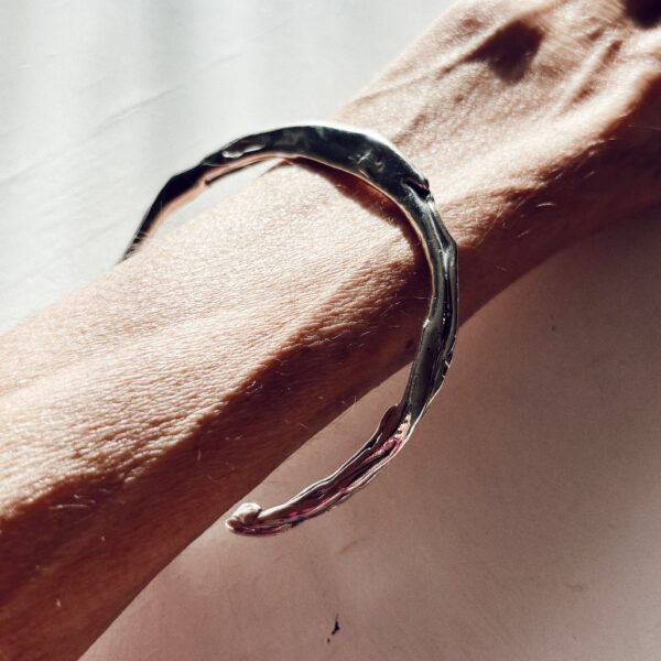 Atoli silver bracelet(C) 2025 - BASTET JEWELRY STUDIO. All Rights Reserved.